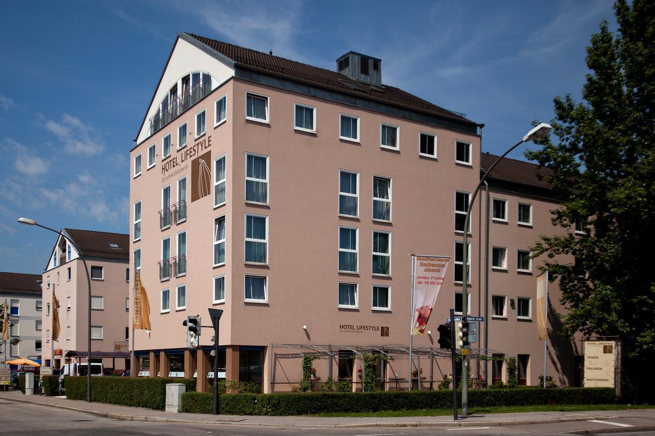 Hotel Lifestyle Landshut Bagian luar foto